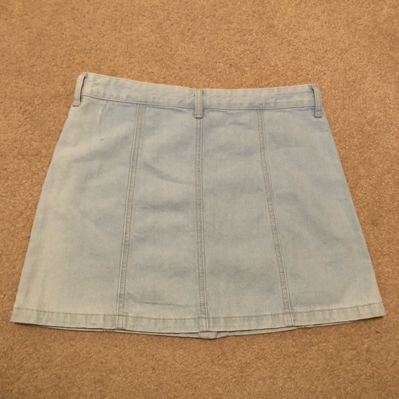 Forever 21 Button-Up Jean Skirt - Picture 4 of 6